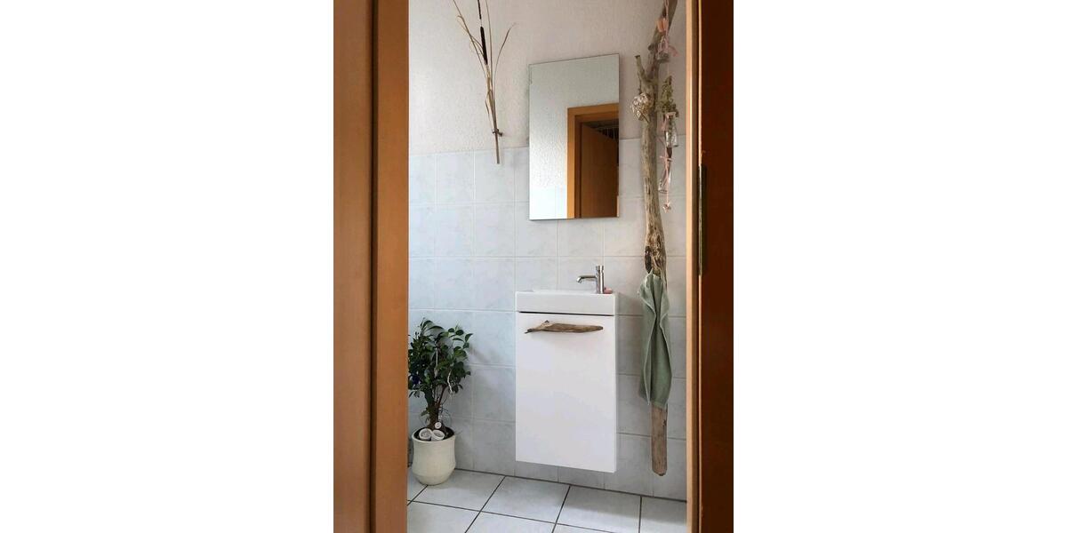 Reihenhaus Niederkassel - 5 Zimmer, 120 m&sup2;, 450.000&euro; | Angebot:27463684