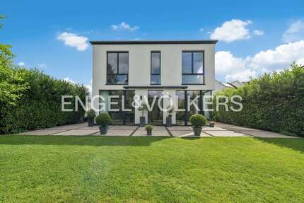 Haus Köln Lindenthal - 4 Zimmer, 234 m&sup2;, 1.490.000&euro; | Angebot:27279440