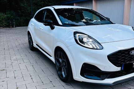 Ford Puma 26.855 km 26.900 &euro; Köln 51063