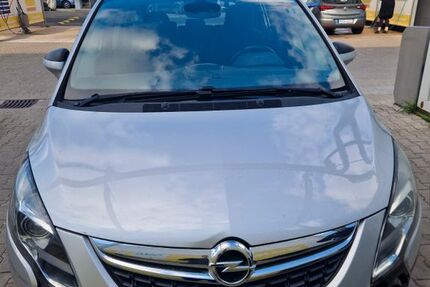 Opel Zafira Tourer 132.000 km 8.500 &euro; Bonn 53119