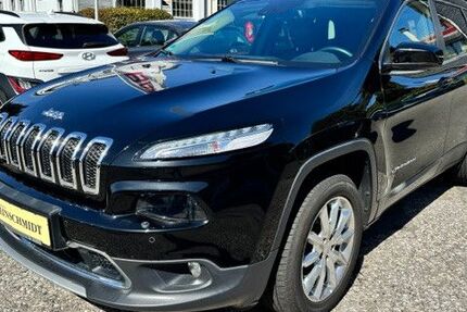 Jeep Cherokee 67.800 km 16.490 &euro; Radevormwald 42477