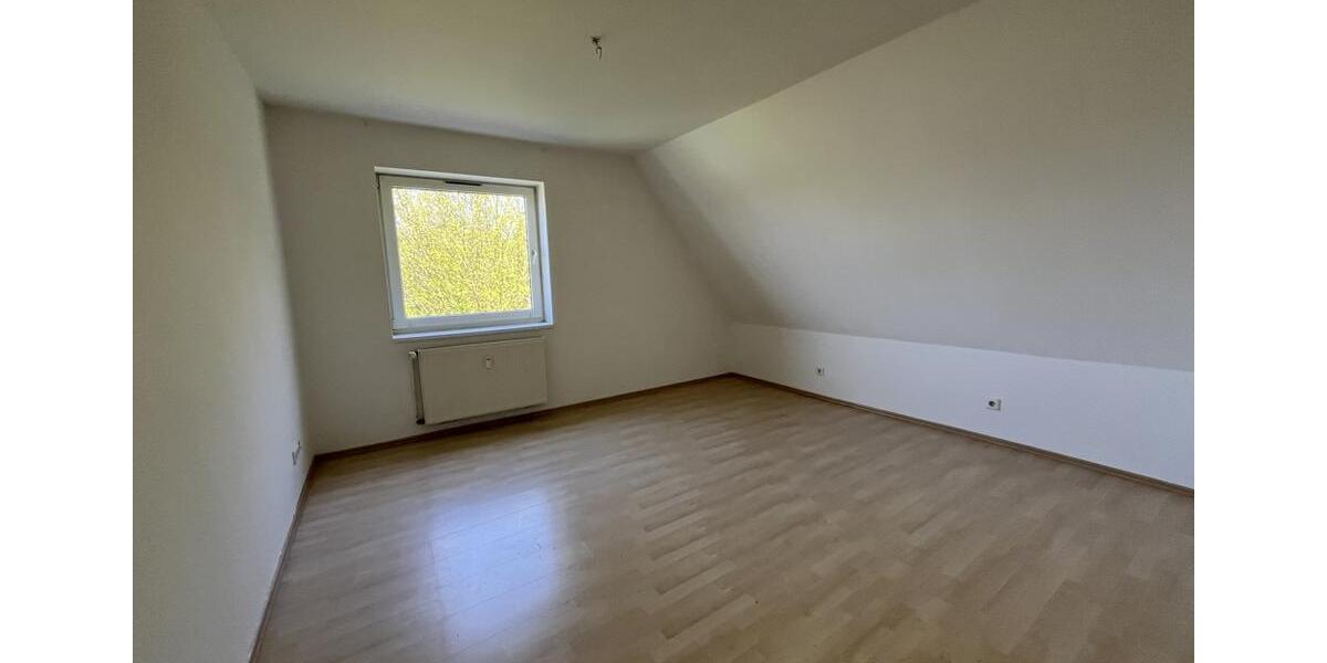 Etagenwohnung Remscheid Lüttringhausen - 3 Zimmer, 53 m&sup2;, 415&euro; | Angebot:26462762