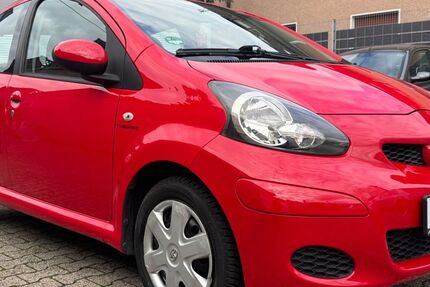 Toyota Aygo (X) 100.740 km 3.490 &euro; Köln 50858