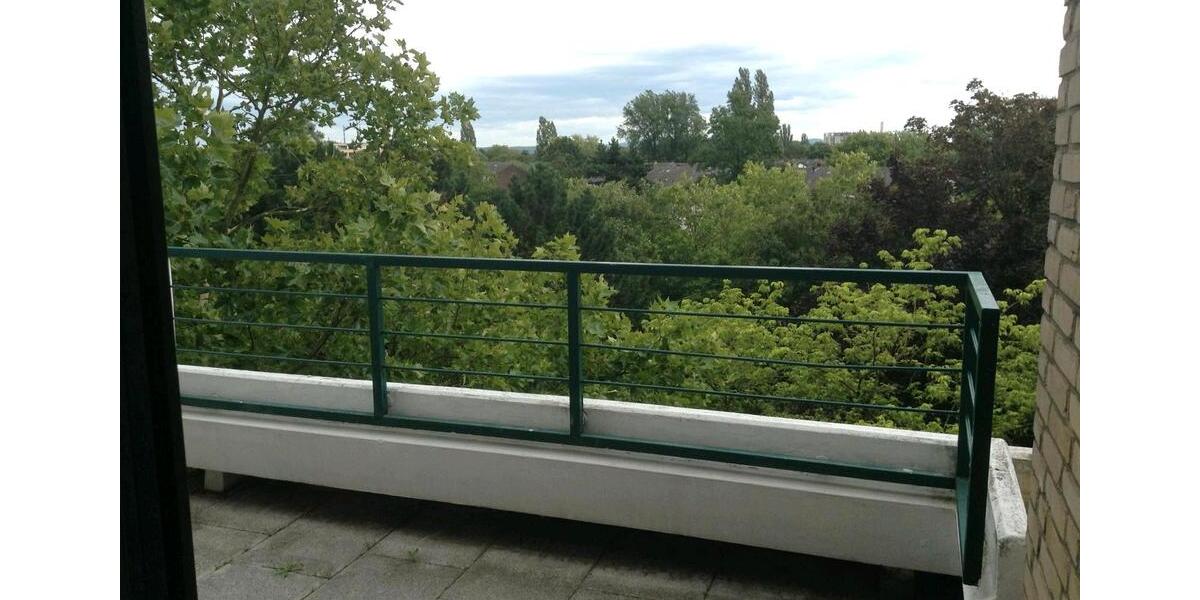 Etagenwohnung Bonn Tannenbusch - 2 Zimmer, 70 m&sup2;, 176.000&euro; | Angebot:27496429