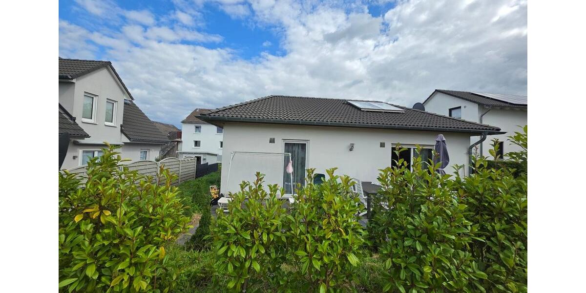 Bungalow Hennef (Sieg) - 3 Zimmer, 106 m&sup2;, 465.000&euro; | Angebot:27486195