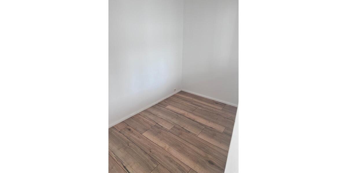 Etagenwohnung Bonn - 2 Zimmer, 44 m&sup2;, 248.000&euro; | Angebot:27441377