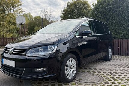 VW Sharan 62.000 km 23.500 &euro; Bergisch Gladbach 51469