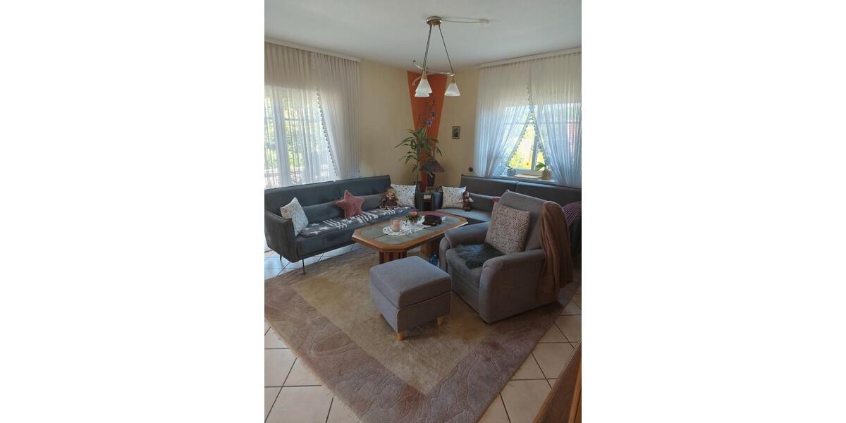 Einfamilienhaus Ruppichteroth - 7 Zimmer, 160 m&sup2;, 399.000&euro; | Angebot:27428594