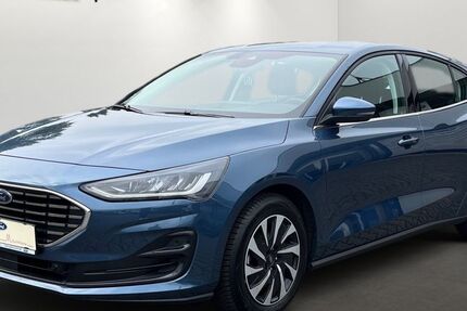 Ford Focus 12.400 km 22.390 &euro; Köln 51107