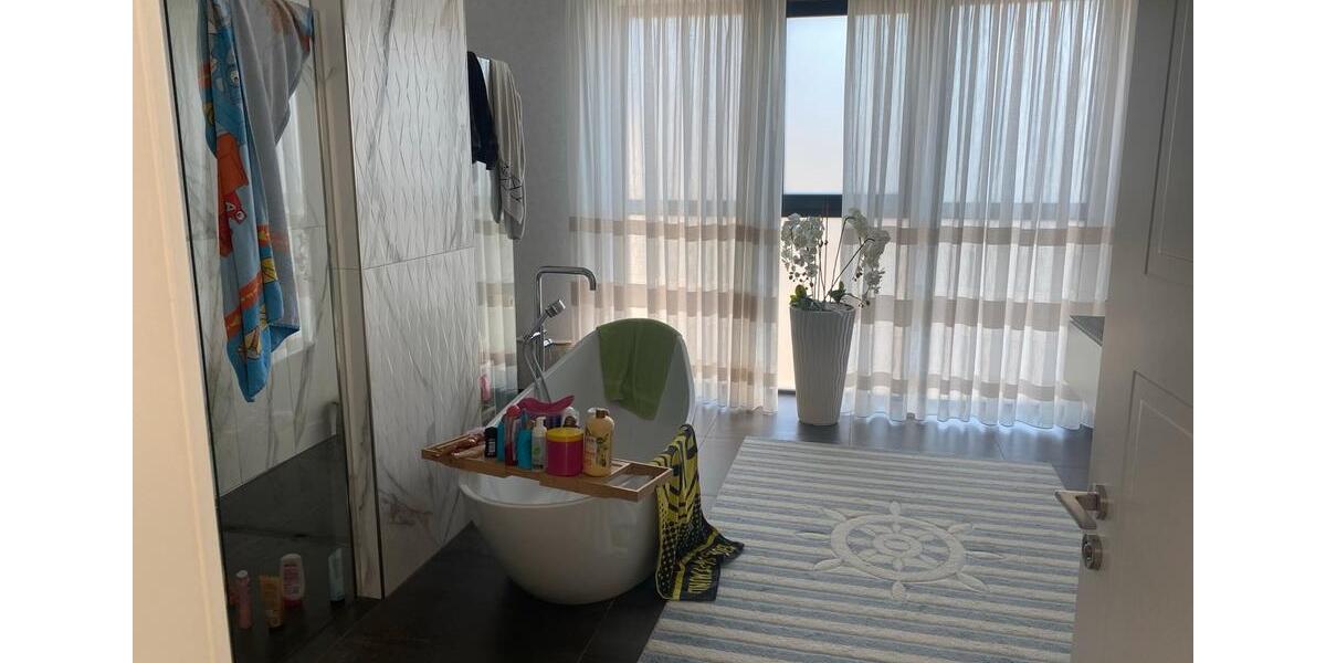 Einfamilienhaus Ruppichteroth - 6 Zimmer, 380 m&sup2;, 550.000&euro; | Angebot:27484955