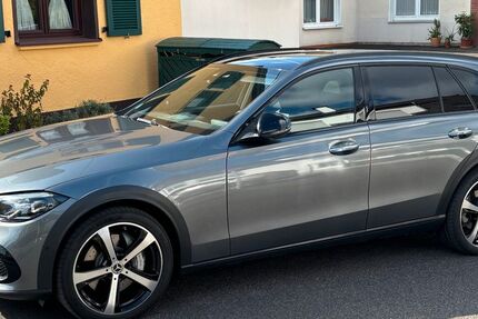 Mercedes-Benz C 220 85.300 km 29.900 &euro; Bonn 53229
