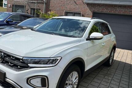 VW T-Roc 32.100 km 18.500 &euro; Solingen 42651