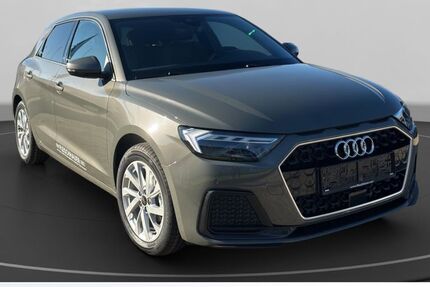 Audi A1 9.990 km 26.990 &euro; Köln 51145