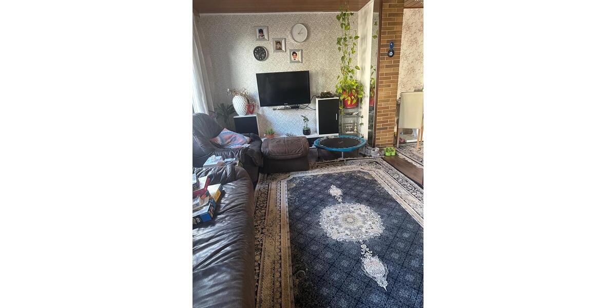 Mehrfamilienhaus, Wohnhaus Hürth - 2 Zimmer, 60 m&sup2;, 225.000&euro; | Angebot:27426369