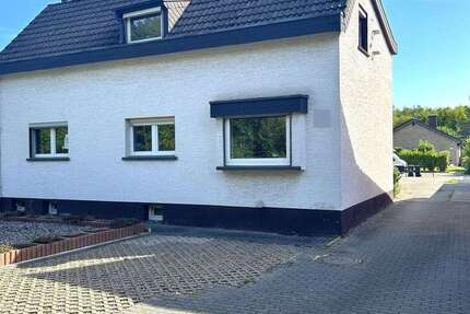 Haus Lohmar - 6 Zimmer, 110 m&sup2;, 299.000&euro; | Angebot:27321533