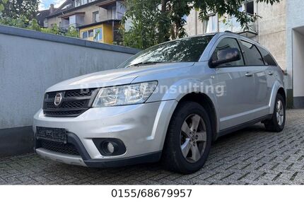 Fiat Freemont 268.800 km 2.998 &euro; Remscheid 42859