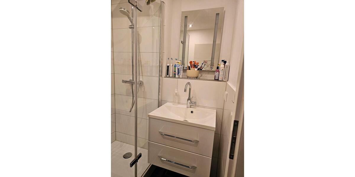 Etagenwohnung Erkrath - 3.5 Zimmer, 83 m&sup2;, 240.000&euro; | Angebot:27443426