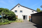 Mit 3D: Freistehendes Einfamilienhaus mit Potenzial und Garten - Einfamilienhaus Langenfeld | Angebot:27479753