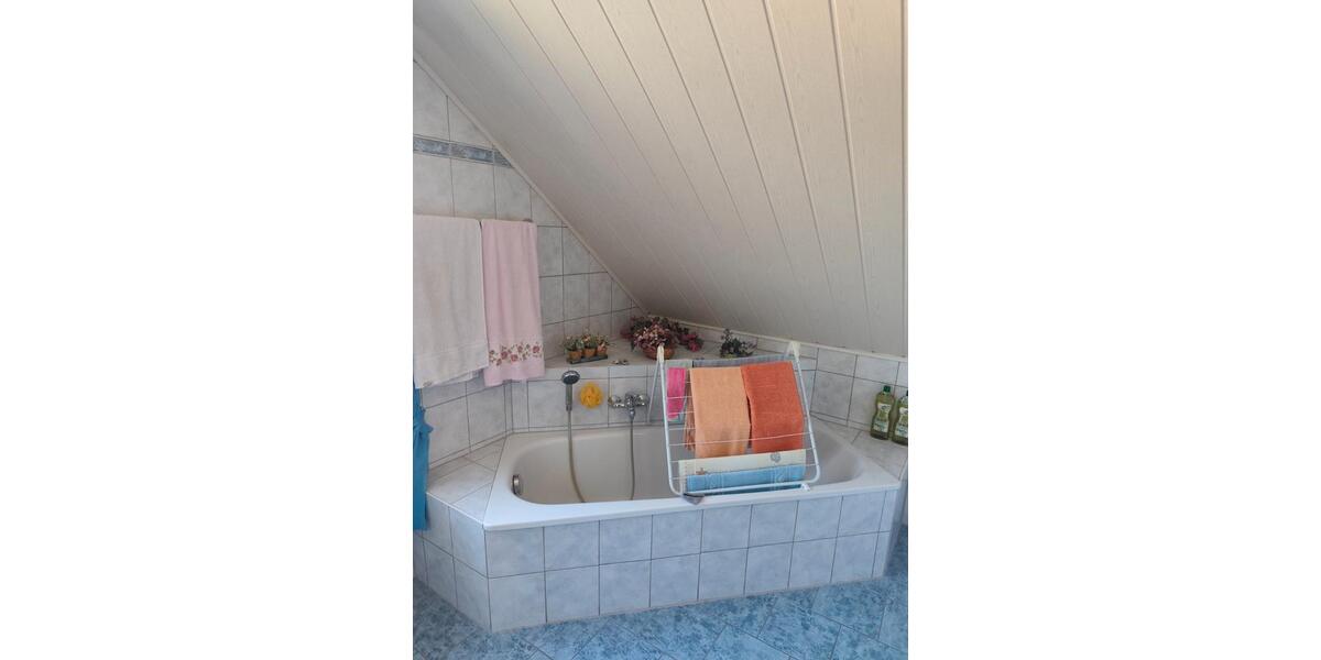 Einfamilienhaus Ruppichteroth - 7 Zimmer, 160 m&sup2;, 399.000&euro; | Angebot:27428594