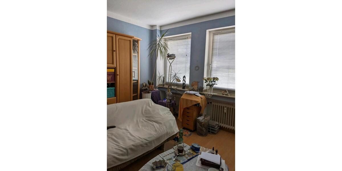 Erdgeschoßwohnung Köln Nippes - 2 Zimmer, 75 m&sup2;, 250.000&euro; | Angebot:27462350