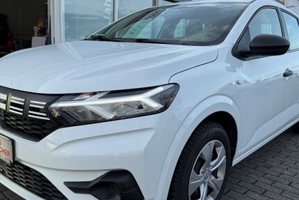 Dacia Sandero 7.084 km 15.666 &euro; Radevormwald 42477