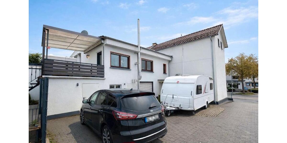 Doppelhaushälfte Siegburg - 8 Zimmer, 161 m&sup2;, 549.000&euro; | Angebot:27232111