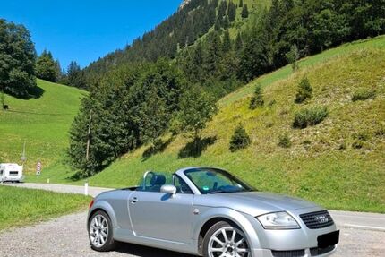 Audi TT 184.000 km 7.400 &euro; Troisdorf 53840