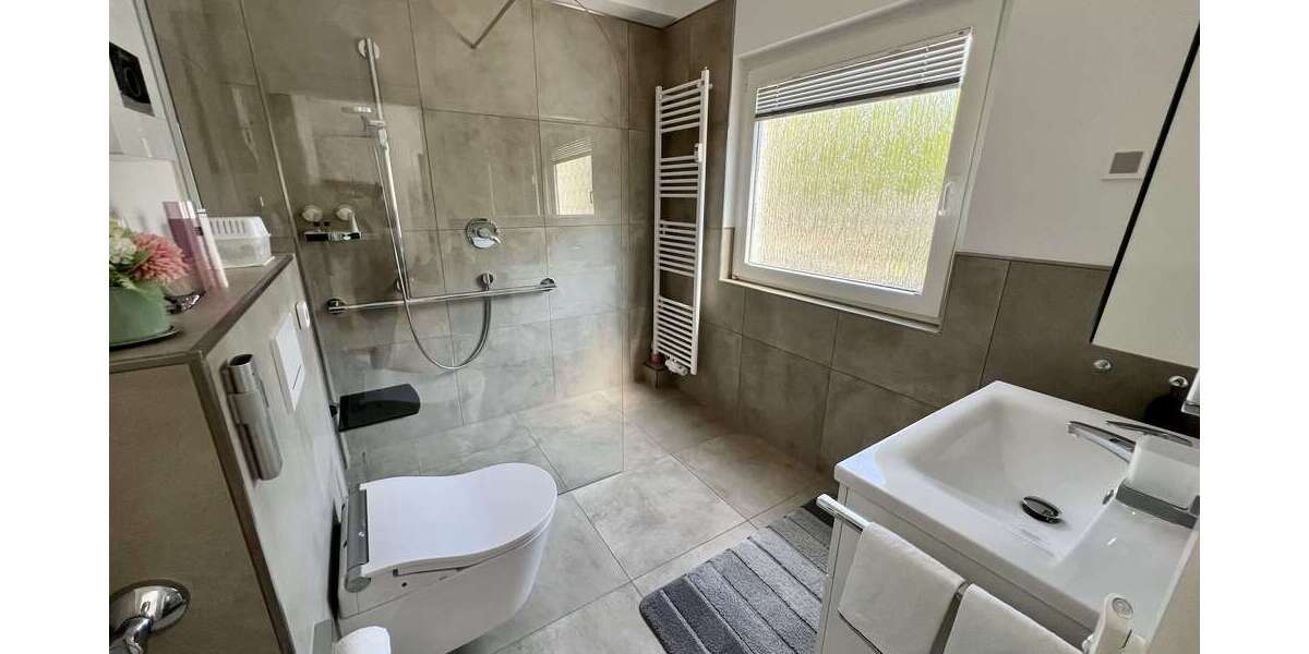 Etagenwohnung Hilden - 3 Zimmer, 108 m&sup2;, 399.900&euro; | Angebot:26828939