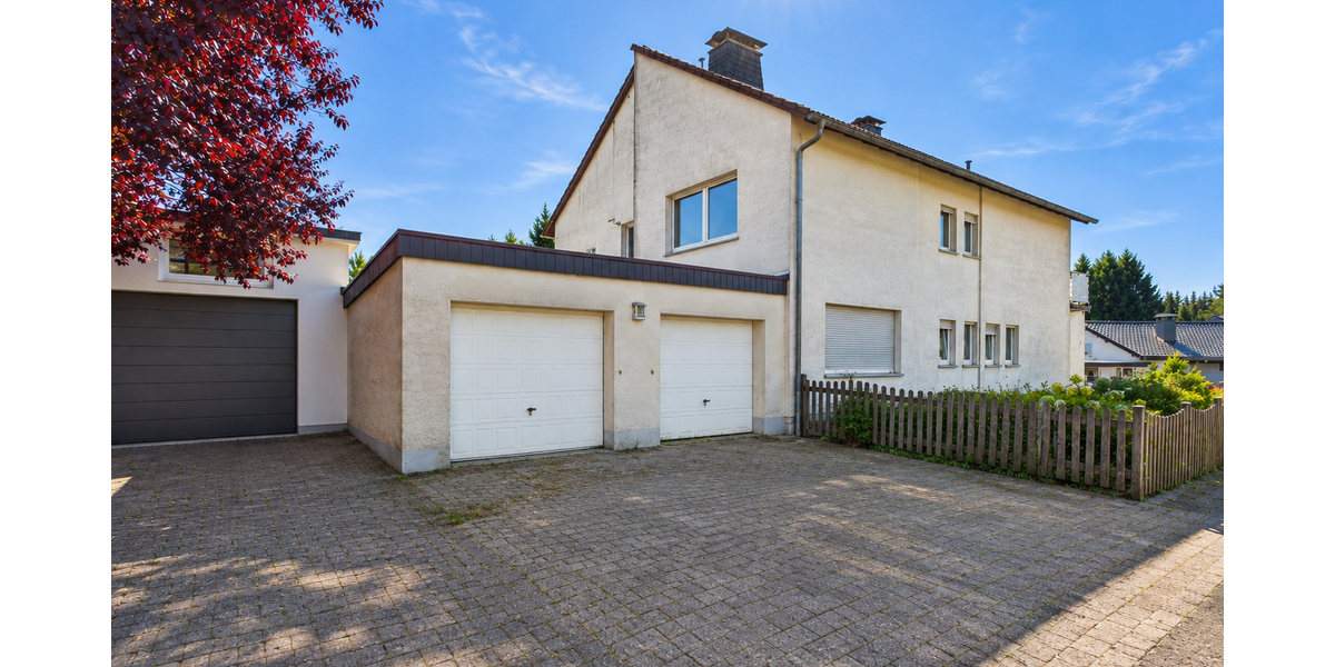 Einfamilienhaus Hückeswagen - 8 Zimmer, 210 m&sup2;, 360.000&euro; | Angebot:27348732