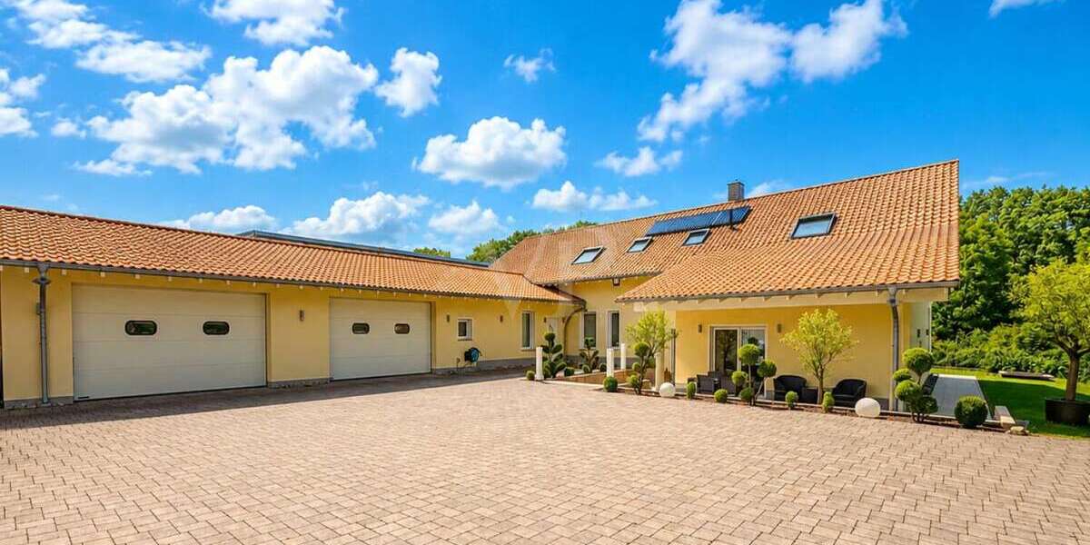 Einfamilienhaus Ruppichteroth - 7 Zimmer, 177 m&sup2;, 1.250.000&euro; | Angebot:26827334
