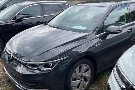 VW Golf 31.788 km 23.950 &euro; Hilden 40721