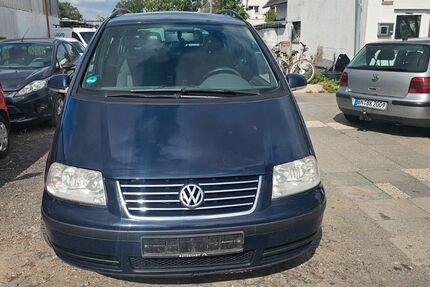 VW Sharan 268.000 km 2.499 &euro; Bonn 53227