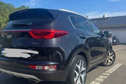 Kia Sportage 158.000 km 14.200 &euro; Köln 50737