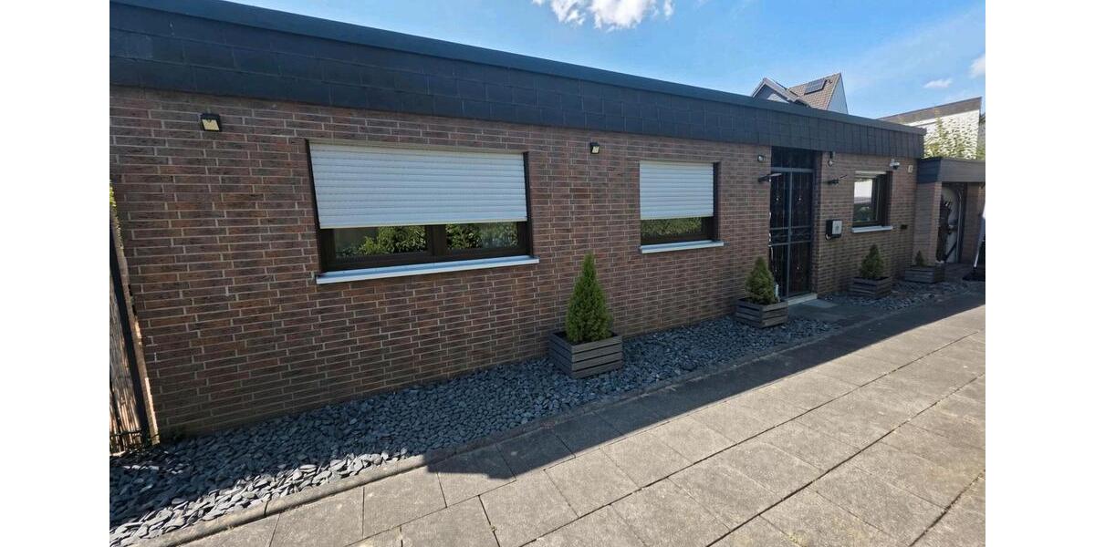 Bungalow Troisdorf - 4 Zimmer, 120 m&sup2;, 699.000&euro; | Angebot:27200478