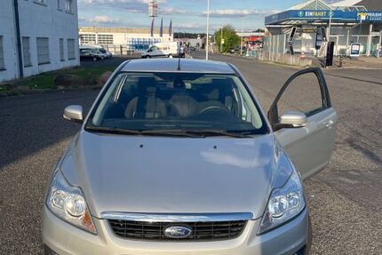 Ford Focus 132.000 km 4.000 &euro; Köln 50827