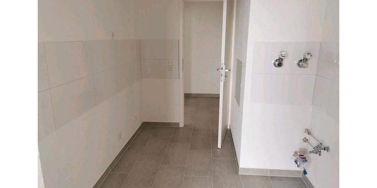 Etagenwohnung Köln Rodenkirchen - 3 Zimmer, 82 m&sup2;, 125.000&euro; | Angebot:26822554