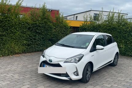 Toyota Yaris 69.000 km 13.500 &euro; Alfter 53347