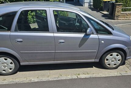 Opel Meriva 170.000 km 800 &euro; Hennef 53773