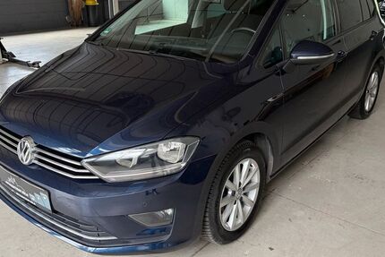 VW Golf Sportsvan 65.279 km 9.950 &euro; Köln 51103