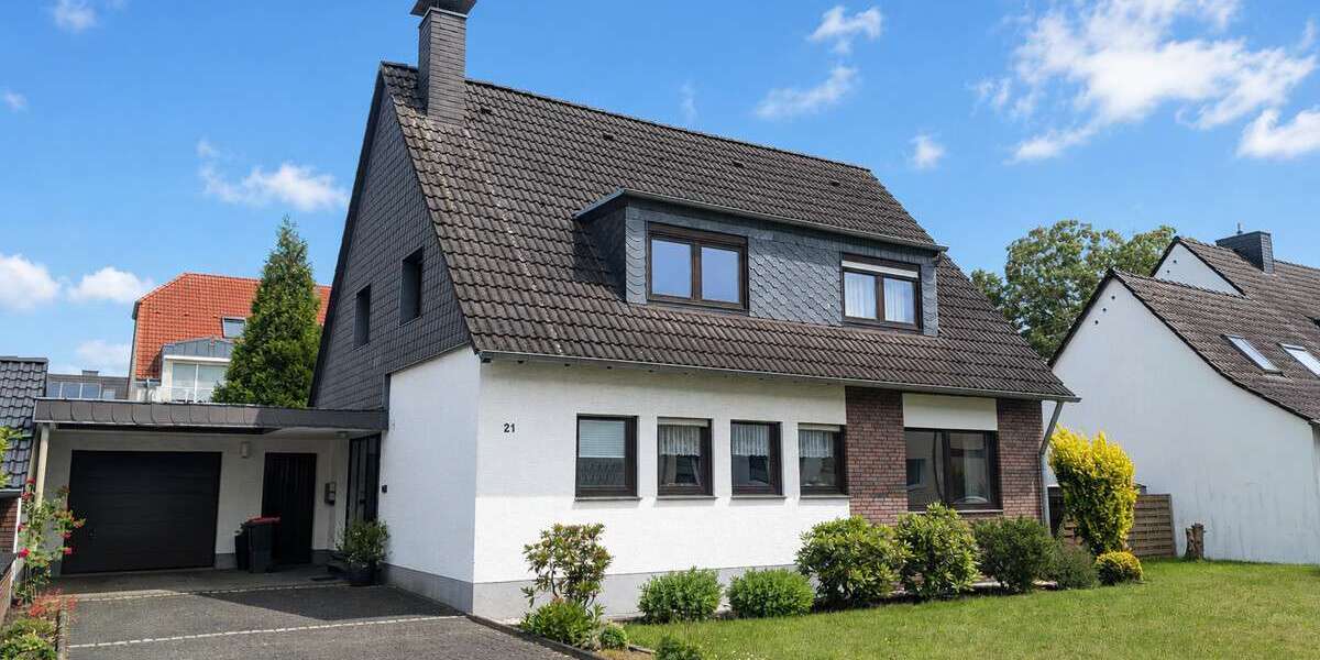 Einfamilienhaus Langenfeld - 5 Zimmer, 180 m&sup2;, 690.000&euro; | Angebot:27044277