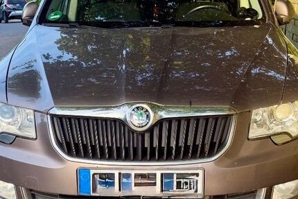 Skoda Superb 248.000 km 3.800 &euro; Odenthal 51519