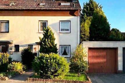Haus Köln Kalk - 5 Zimmer, 122 m&sup2;, 315.000&euro; | Angebot:27428653