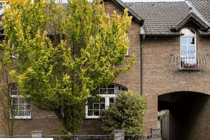 Haus Frechen - 7 Zimmer, 225 m&sup2;, 749.000&euro; | Angebot:27095874
