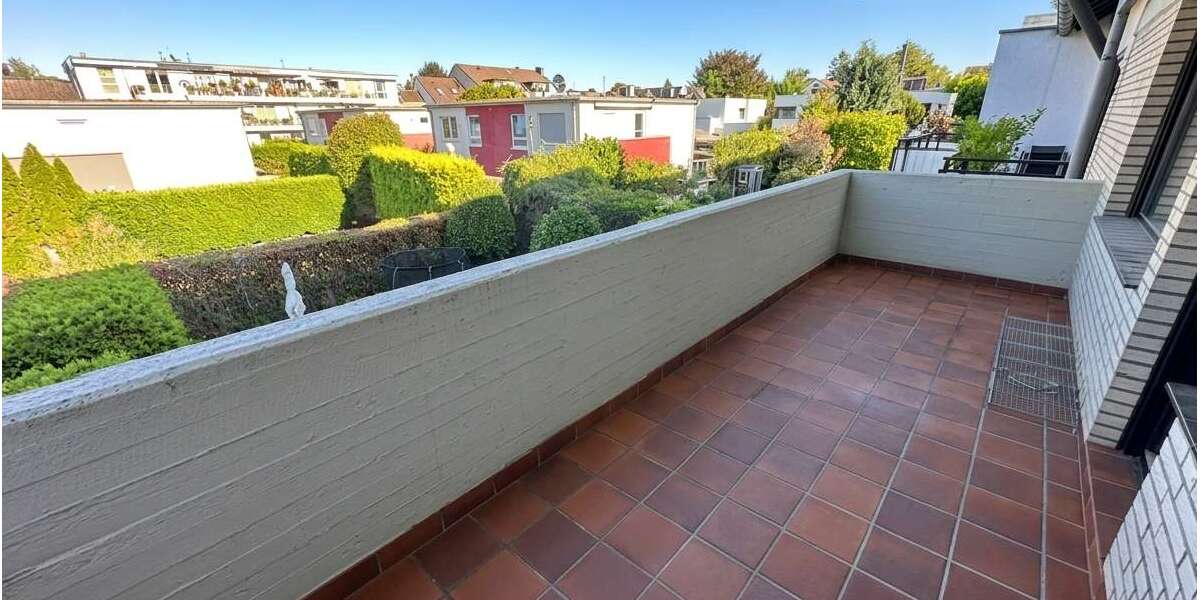Etagenwohnung Köln Lindenthal - 3 Zimmer, 127 m&sup2;, 2.195&euro; | Angebot:27436943