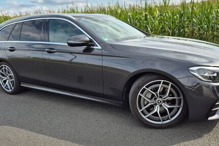 Mercedes-Benz E 220 67.000 km 36.690 &euro; Köln 50858